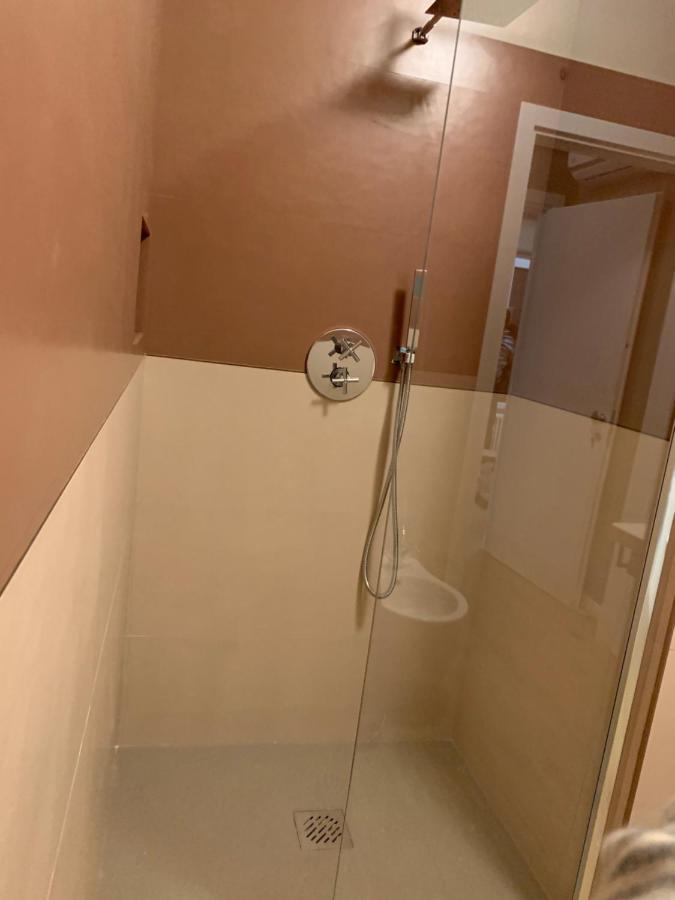 B&B Fossatello Affittacamere جنوة المظهر الخارجي الصورة